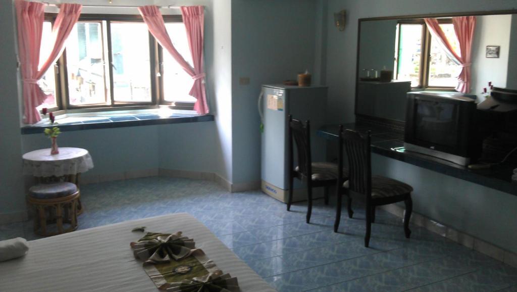 Seabreeze Inn Karon Стая снимка