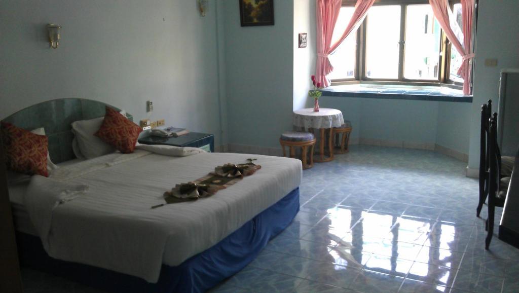 Seabreeze Inn Karon Стая снимка